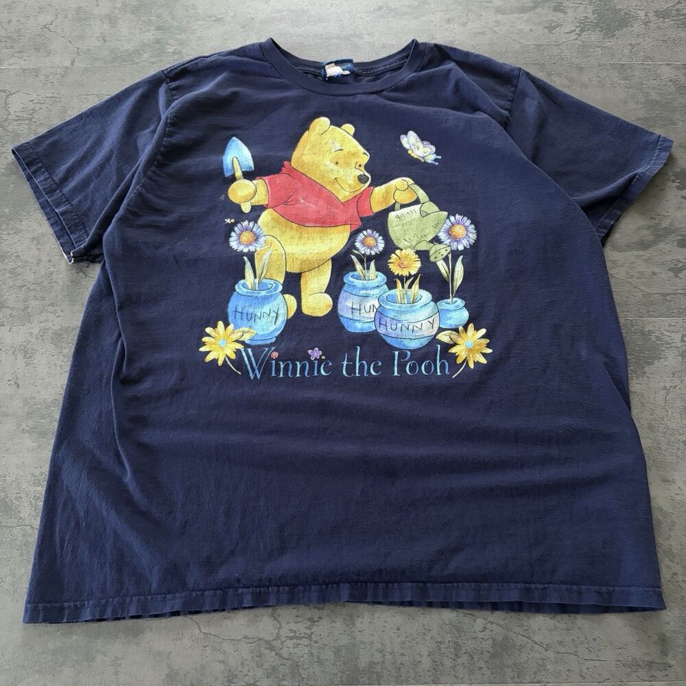 Vtg Winnie the Pooh Shirt Womens 2XL Navy Graphic Pooh Gardening Flowers Tee